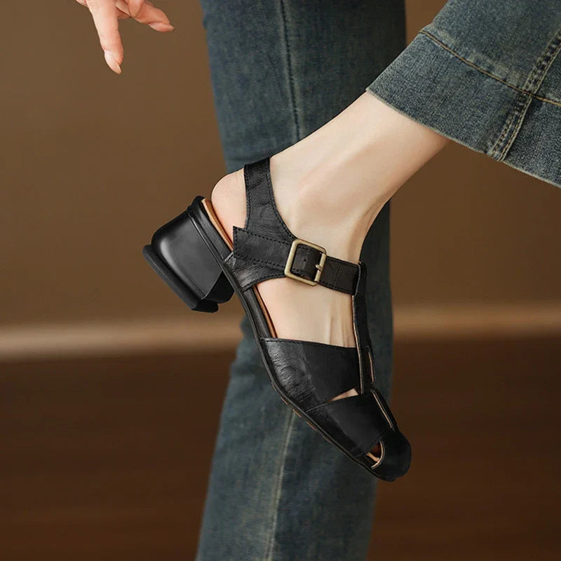Coralia | Sandalen met dikke hak