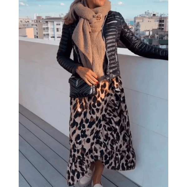 Lisandra | Elegante jurk met V-hals